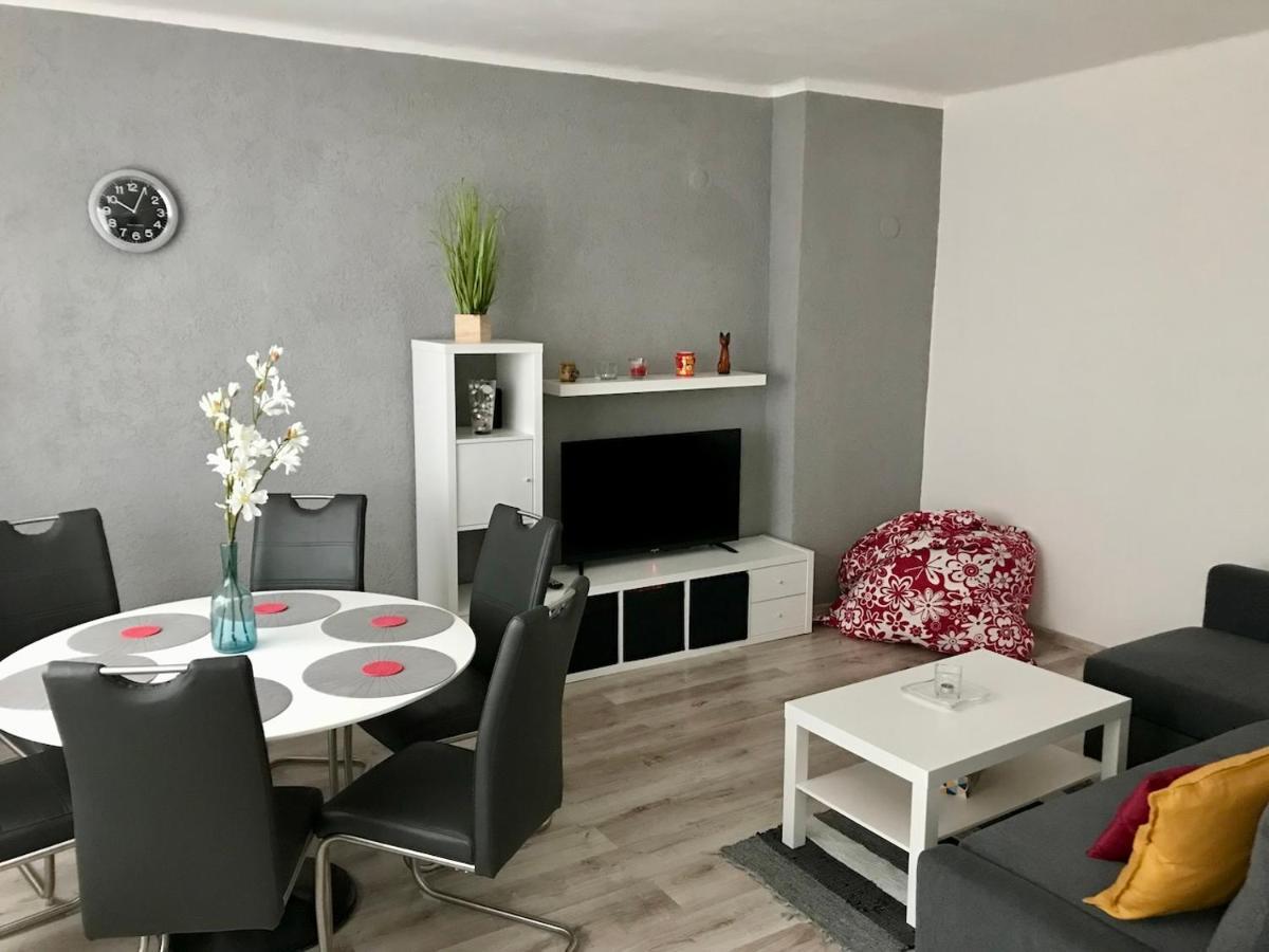 Klášterec nad Ohří Byt V Blizkosti Centra מראה חיצוני תמונה